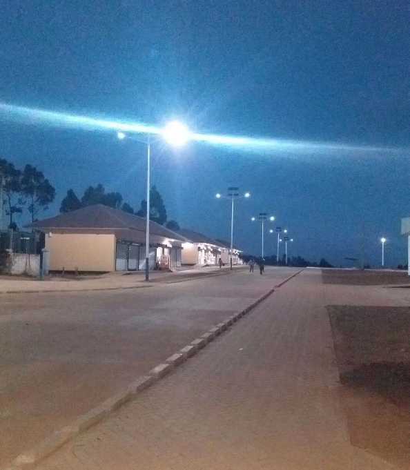 瓯海区非洲科特迪瓦太阳能路灯工程
